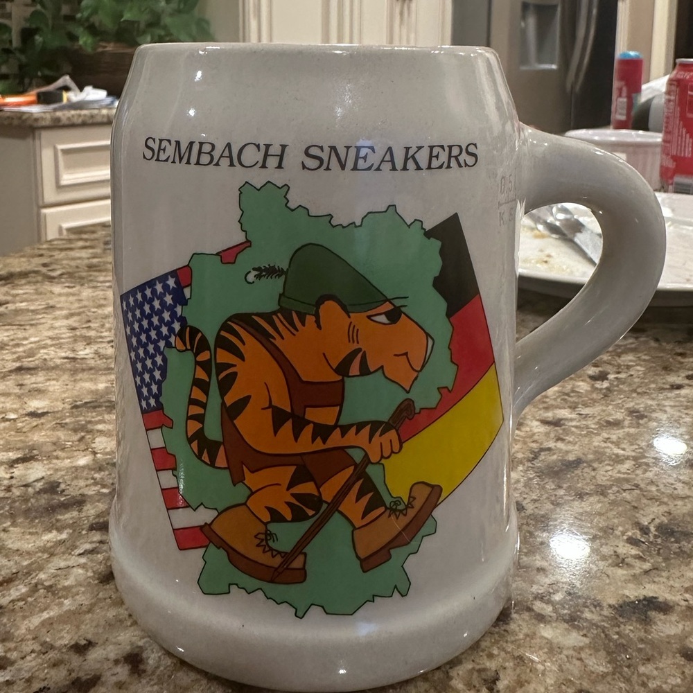 Sembach Sneakers Tiger Mug
